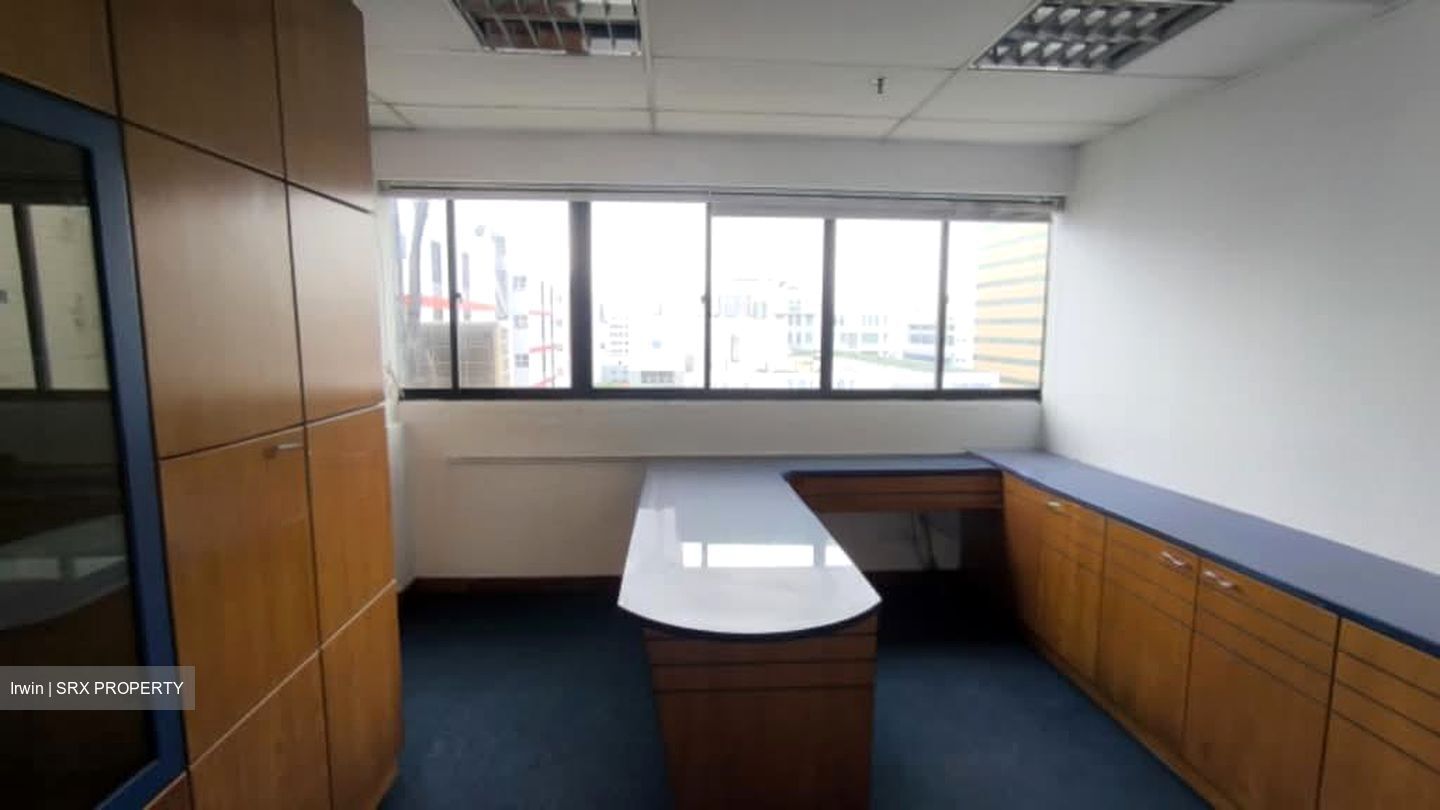 Tong Lee Building Block B (D13), Factory #562062441